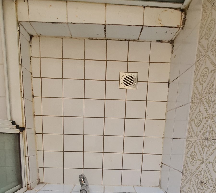 damage-shower-floor
