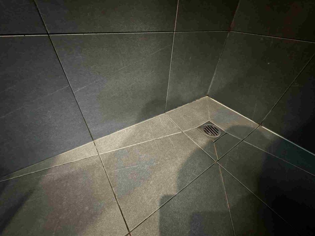 shower wall and floor